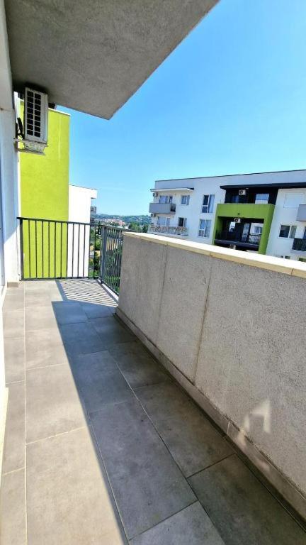 Cozy Apartment Prima Nufarul Oradea Exteriör bild